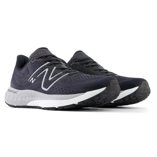 MensNewBalanceFreshFoamX880v13 Phantom BlackMetallic White 4 9974f410 eb49 4dfb a38c 31b481df477a