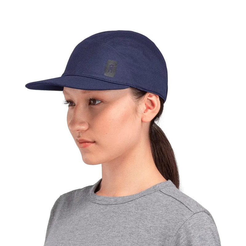 OnMouldedCap Navy 2