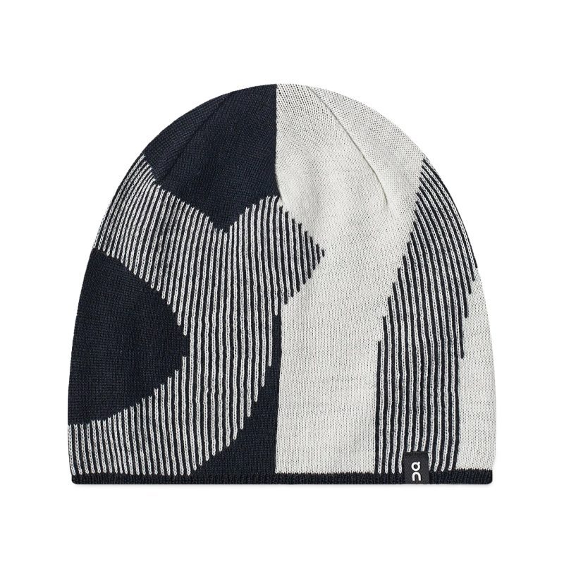 OnRunningExplorerMerinoBeanie Ivory Black