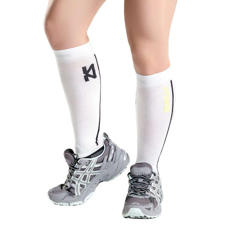 UnisexZensahFeatherweightCompressionLegSleeve White