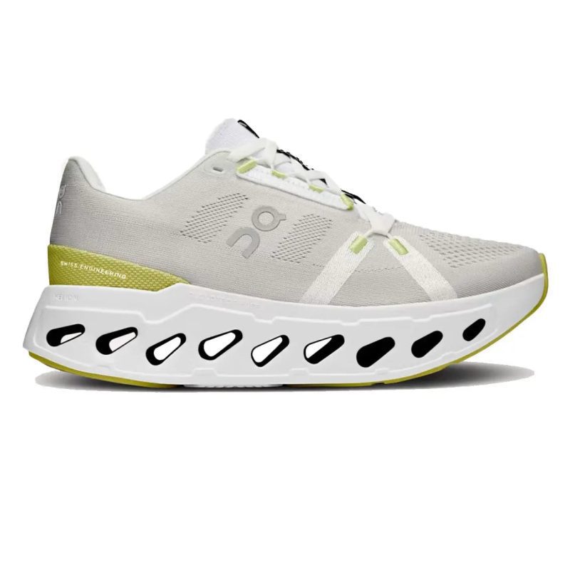 Womens Cloudeclipse white 1