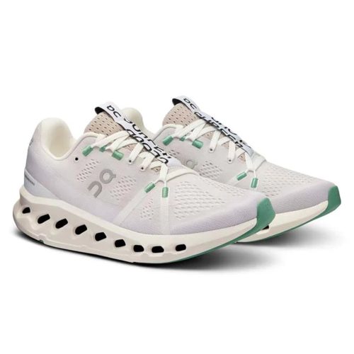 WomensOnRunningCloudsurfer7 Pearl Ivory. 3