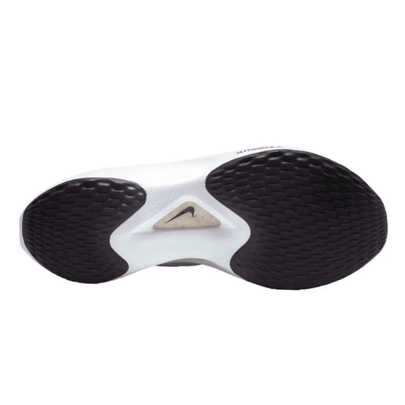 ZoomFly5 Black White 5